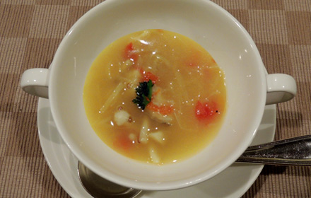 魚介のスープ サフラン風味